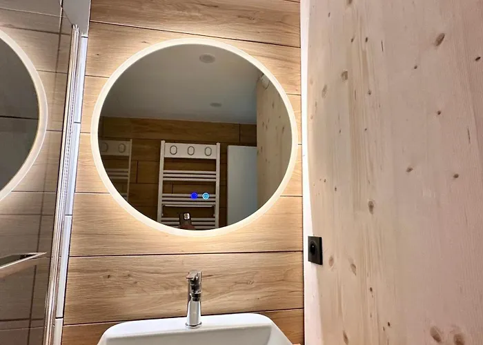 Centre 4 Pers Wifi 3 Vallees Appartement *